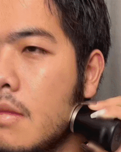 Pocket-Perfect Electric Shaver