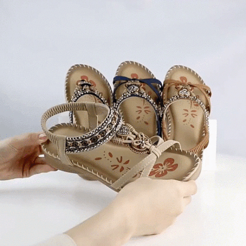 Women's flat sandals