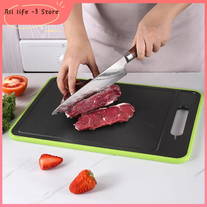 Cutting board for rapid defrosting